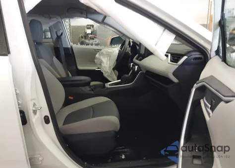 2021 Toyota Rav4 Xle from USA, damaged, VIN 2T3P1RFV2MC243136